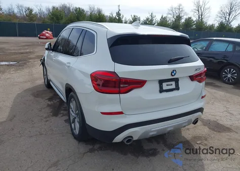 2018 BMW X3 xDrive30I z USA, uszkodzony, nr VIN 5UXTR9C56JLC72536
